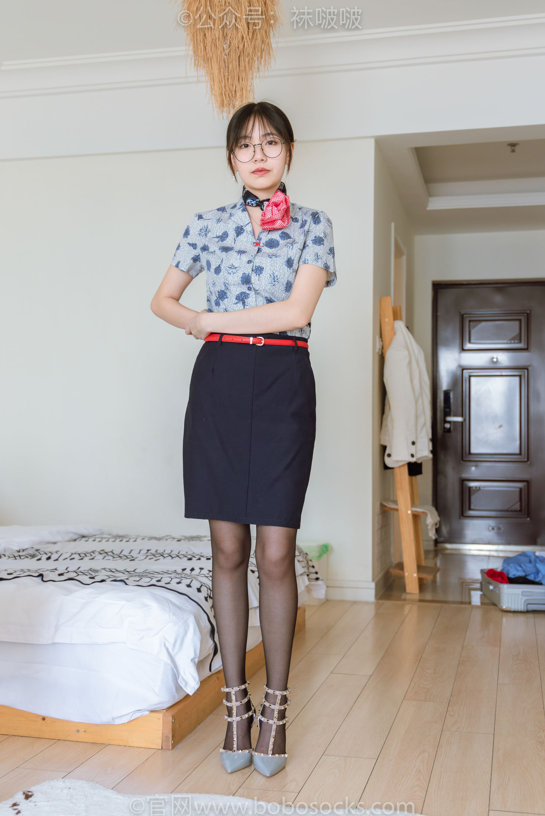 BoBoSocks袜啵啵  No.087 小甜豆-空姐制服、高跟鞋、黑丝