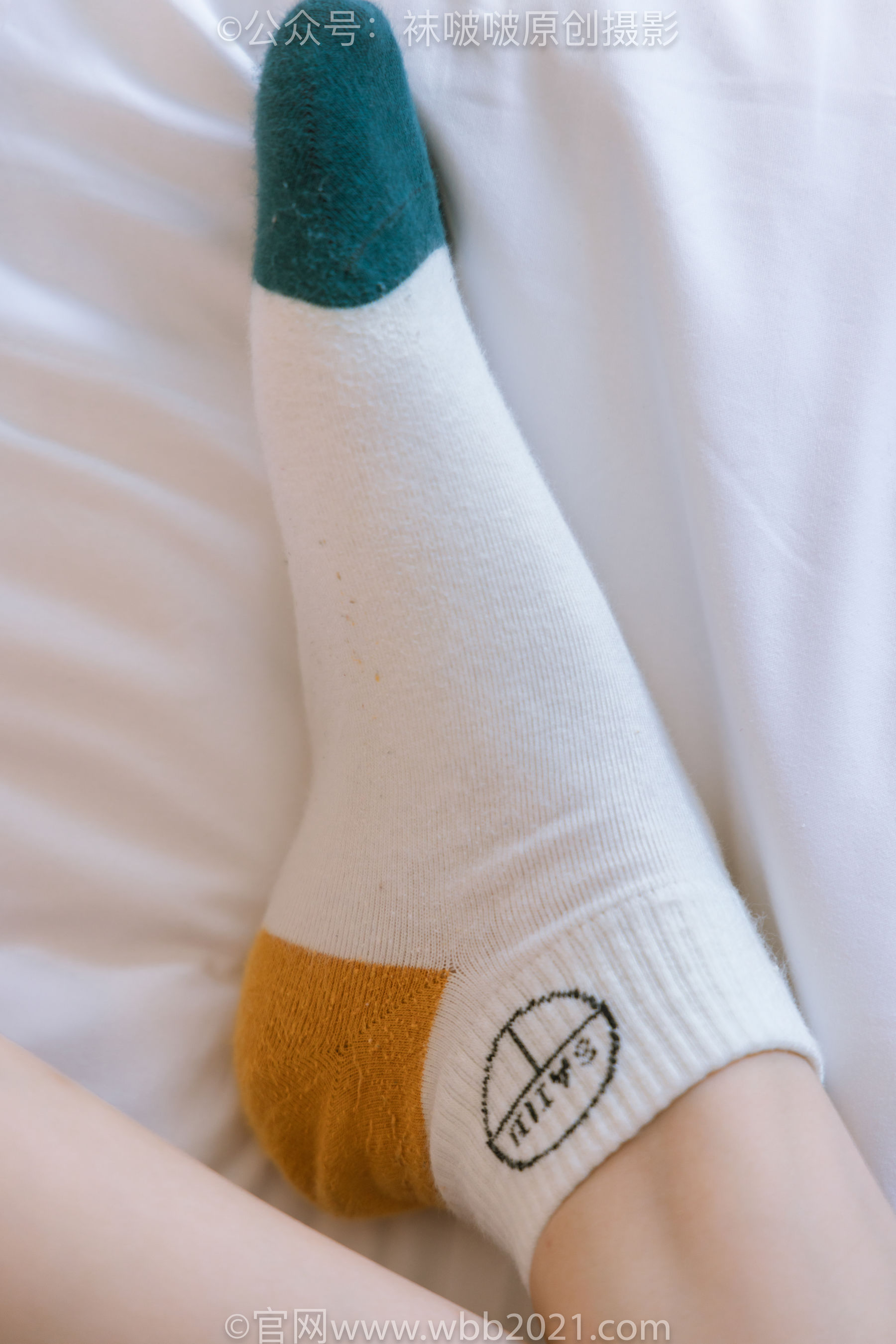 BoBoSocks袜啵啵  No.336 小甜豆 -校服、帆布鞋、白棉袜、裸足